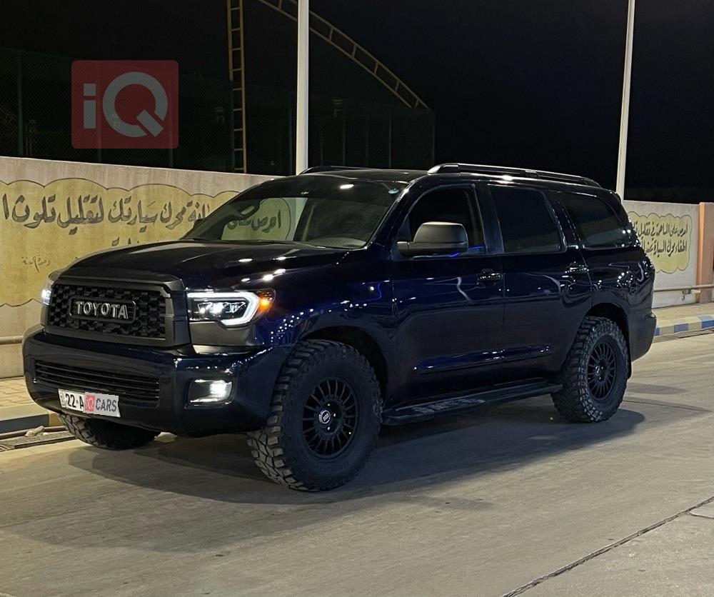 تويوتا سيكويا